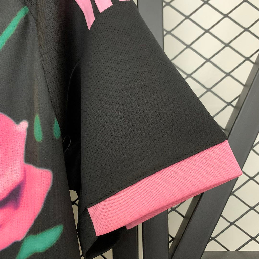 Maillot Real Madrid Édition Spéciale Serpent Rose 25/26