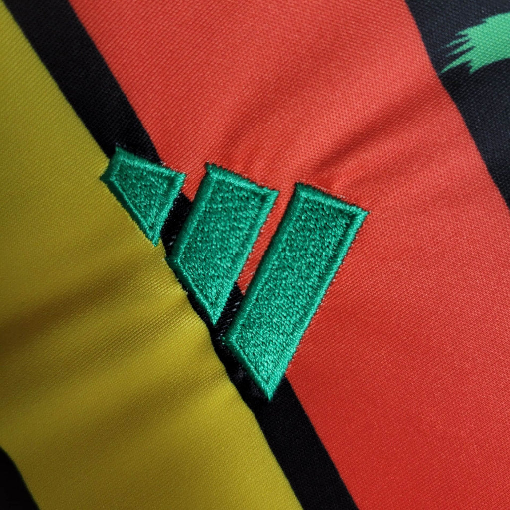 Maillot Ajax Édition Bob Marley 2023/24