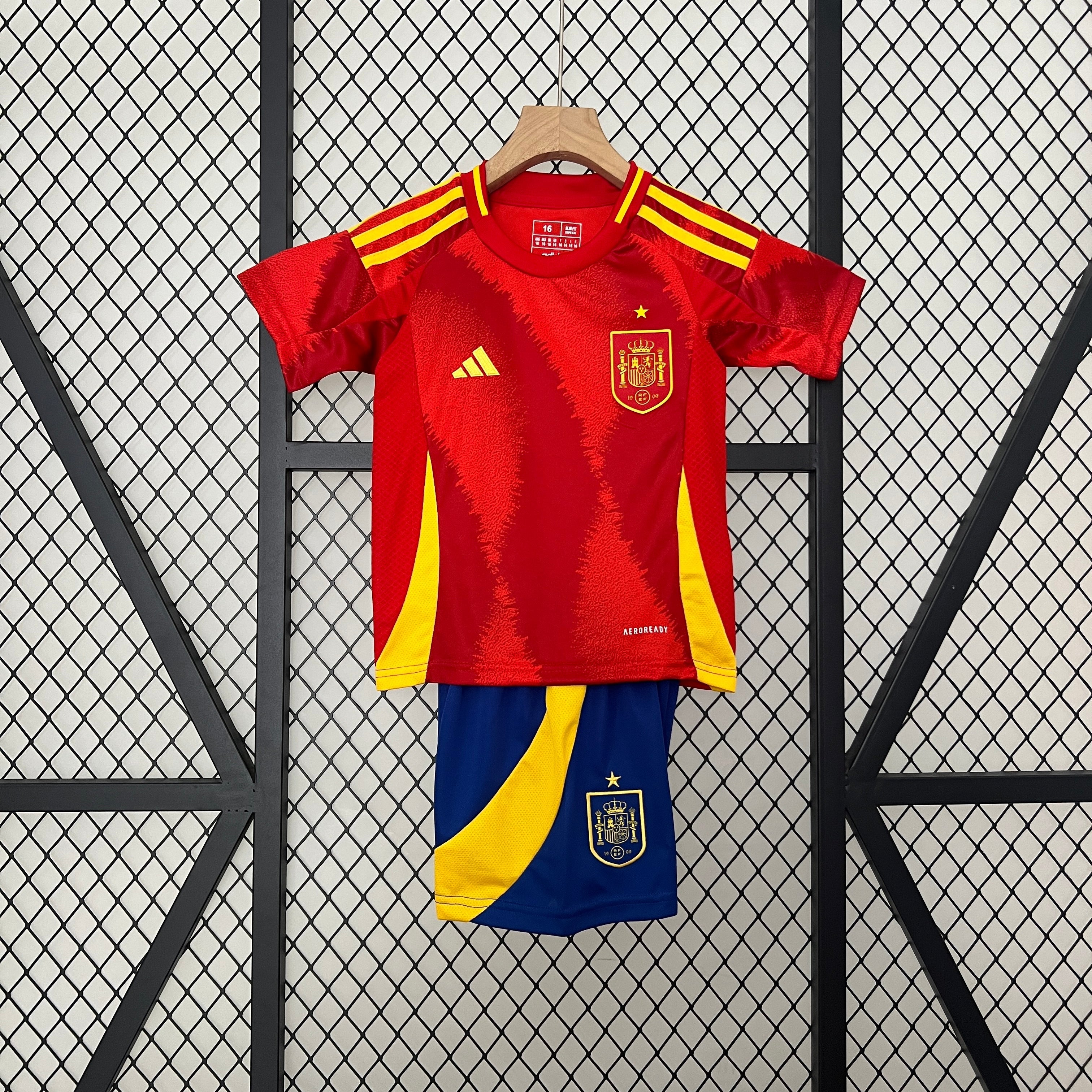 Kit Enfant Espagne Domicile 2024