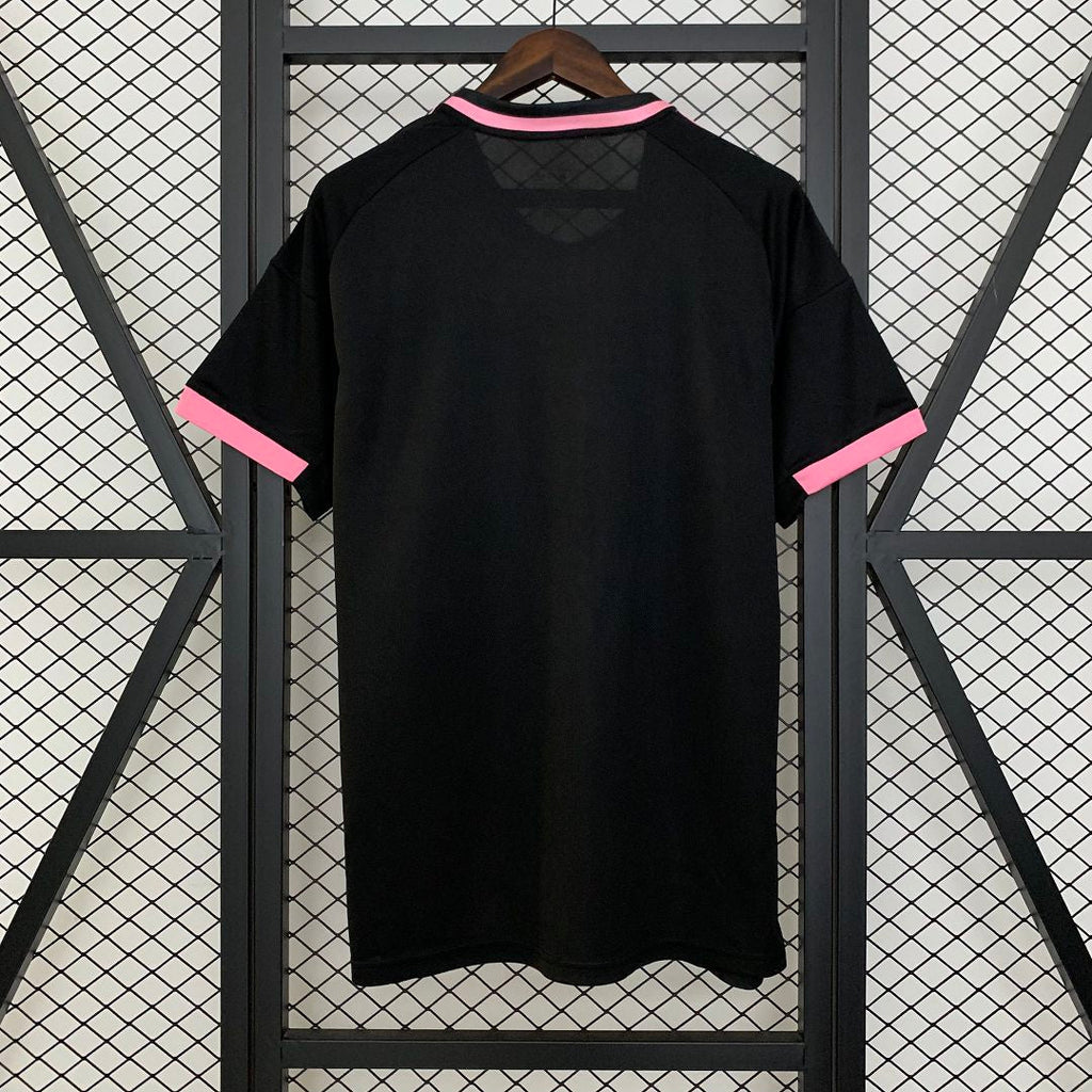 Maillot Real Madrid Édition Spéciale Serpent Rose 25/26