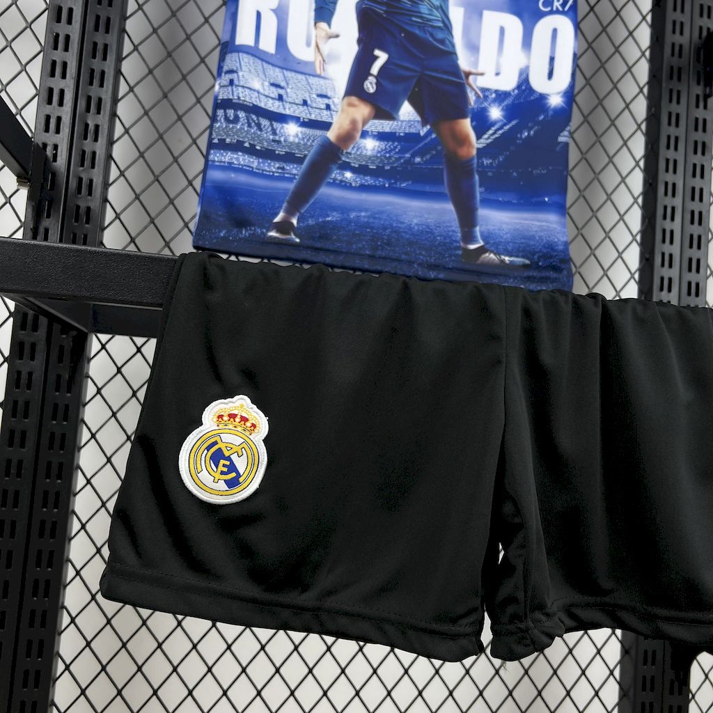 Kit Enfant Cristiano Ronaldo Real Madrid 25/26